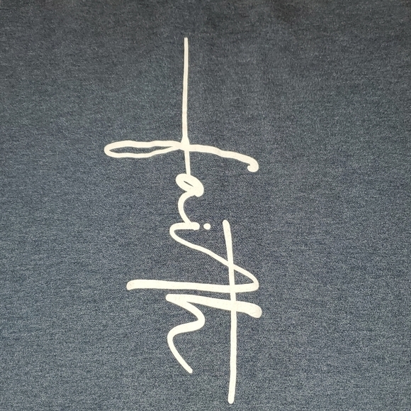Faith tee blue with white graphic Large - Picture 2 of 6